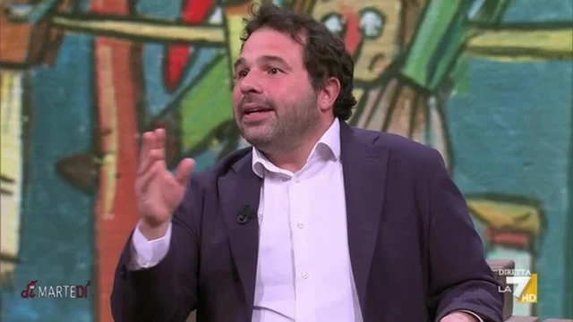 Cronaca e potere, Giorgio Mottola: “Non parliamo del padre della Meloni, ma dei rapporti fra Amico e gli esponenti di FDI"