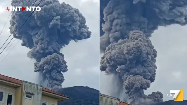 Eruzione del vulcano Marapi in Indonesia: colonna di cenere nel cielo
