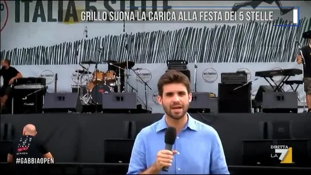 Grillo suona la carica alla festa dei 5 stelle