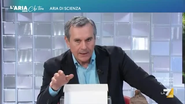 Cause degli incendi, l'esperimento del fisico Valerio Rossi Albertini