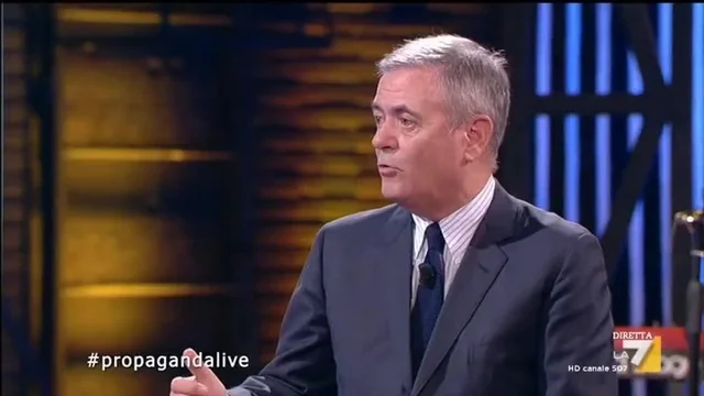 Diego Bianchi intervista Ezio Mauro