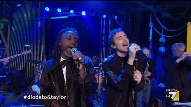 Diodato & Aaron Taylor - "Kiss"
