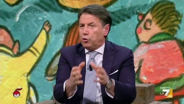 Giuseppe Conte commenta lo scontro con Tajani