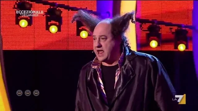 Roberto De Marchi, un comico che perde la testa facilmente!