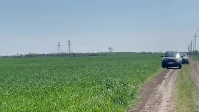 "Stanno bombardando in questo momento": la giornalista Elena Testi interrotta dai bombardamenti a Mykolaiv