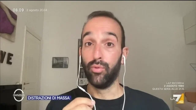 Distrazioni di massa - Omnibus, 02/08/2024