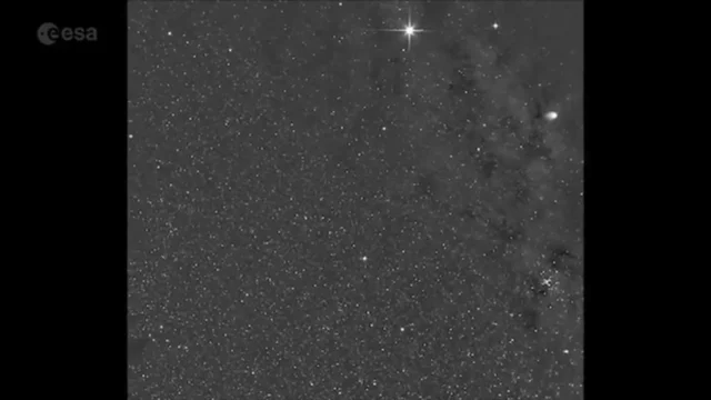 La cometa Leonard vista dallo spazio: le immagini spettacolari