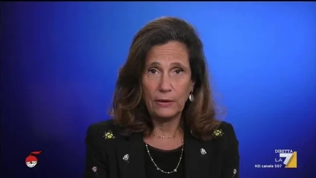Coronavirus, Ilaria Capua: "La decisioni su quando ripartire devono essere prese in collaborazione tra scienziati e politici"