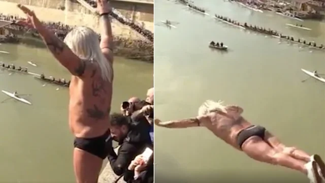 Roma, si tuffa nel Tevere a 70 anni: il video