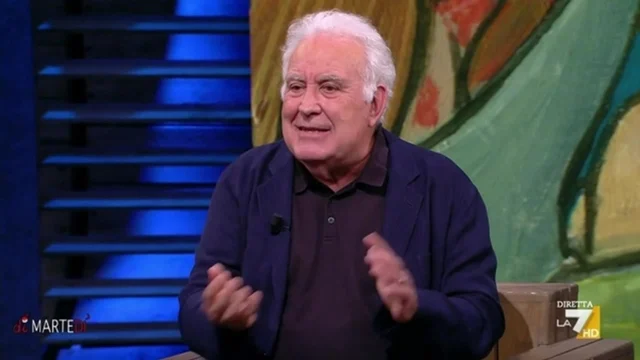 Michele Santoro: "Sulla guerra Francesco come Gandhi e Gino Strada”