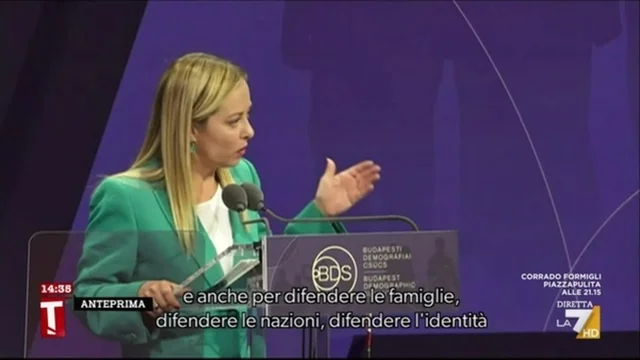Giorgia Meloni in Ungheria: "Serve una battaglia a difesa di Dio e famiglia"