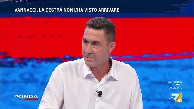 Migranti, Vannacci: "Difendiamo la nostra cultura. I clandestini? Devono tornare a casa"