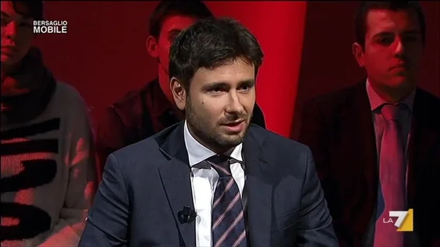 Di Battista (M5S): 'La mafia sta anche a Montecitorio, mi viene da vomitare'