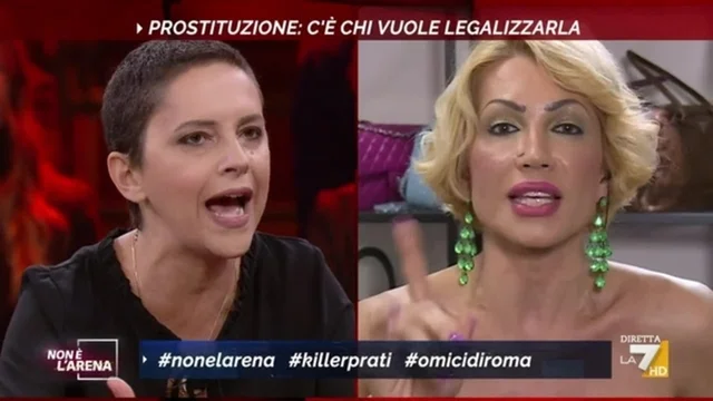 Prostituzione, scontro Ruiu-Efe Bal: "Punire i clienti", "Le multe mettitele nel c...". E Giletti interviene