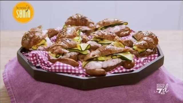 Cornetti soffici salati ai cereali
