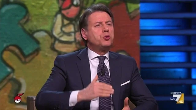 Meloni invita Santanché alle dimissioni, Conte: "Ha deciso oggi..."
