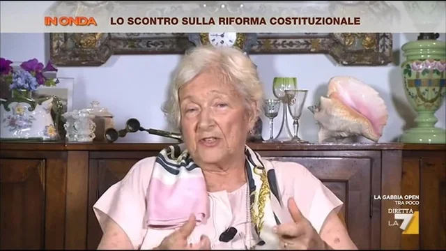 Cambiare l'Italicum per paura del M5s? Per la prof. Carlassare è 'ovvio!'