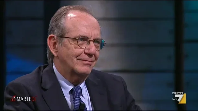L'intervista al ministro dell'Economia Pier Carlo Padoan su tasse e pensioni