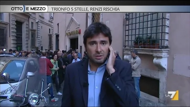 Trionfo 5 Stelle, Renzi rischia