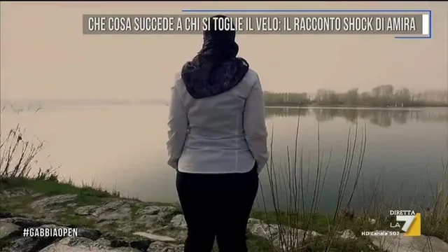 Che cosa succede a chi si toglie il velo: il racconto shock di Amira