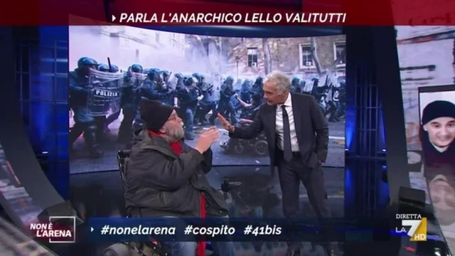 L'anarchico Valitutti: "Attentato ad Adinolfi? Sono d'accordo con l'azione di Cospito"