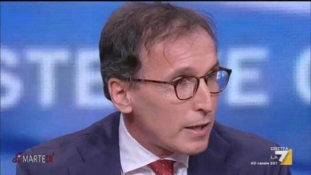 Assistenti civici, il Ministro Boccia: "Ecco come dovranno comportarsi"